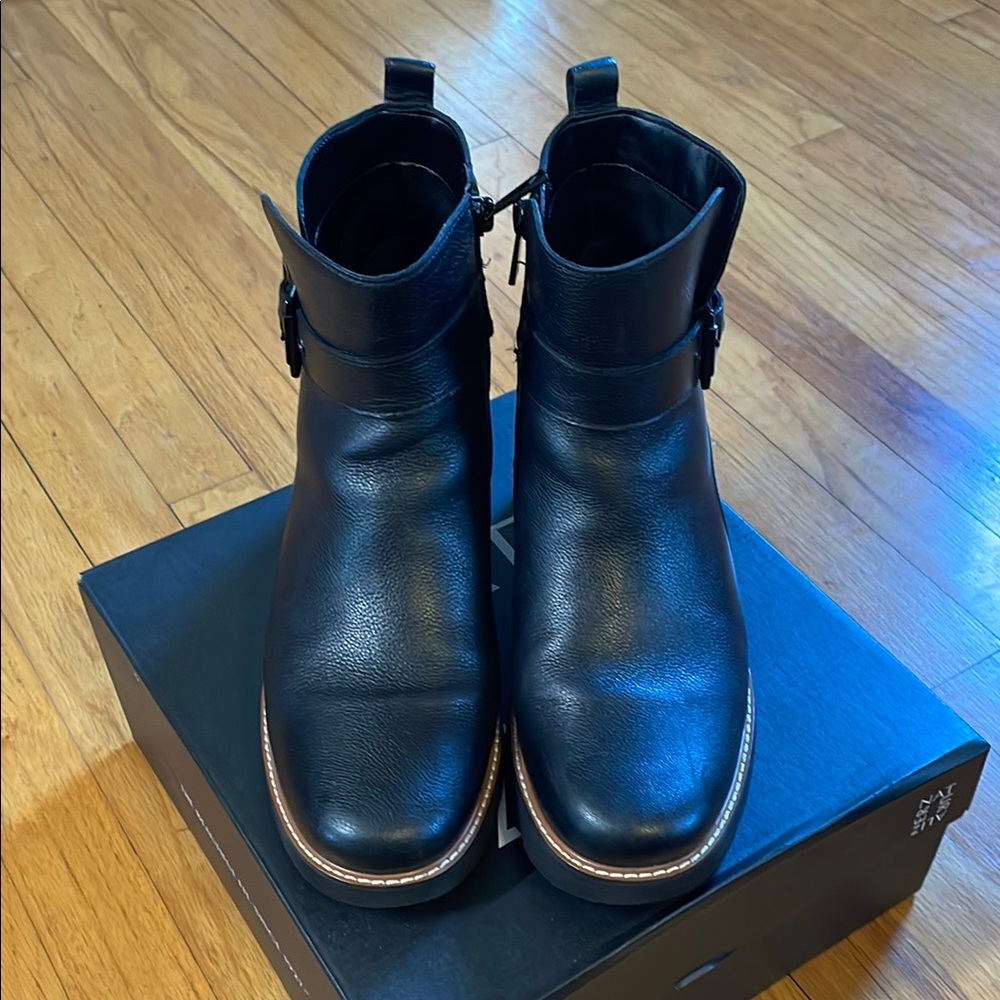 Darry Strap Bootie, Black 9W Naturalizer